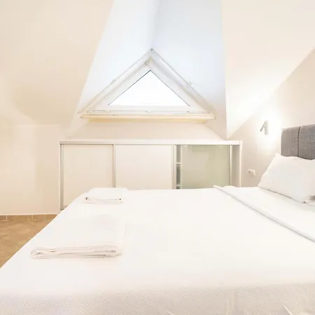 Apartment Dedeminn Garden House *